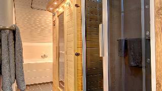 WellnessSuite Lusen (Bad 1)