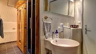 WellnessSuite Lusen (Bad 1)
