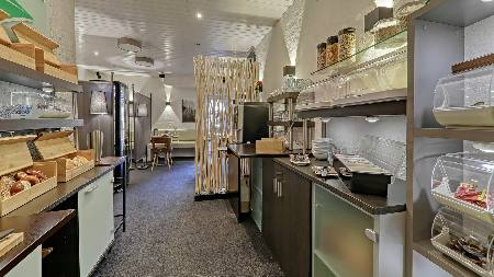 Buffet im FrÃ¼hstÃ¼cksraum